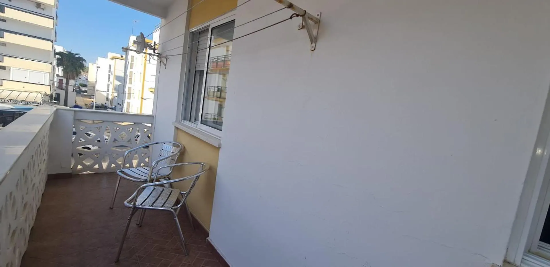 La Antilla Piso Centrico A 1 Minuto De La Playa Avda Castilla Lepe 0*,